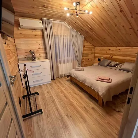 Mountain House Dom wakacyjny *